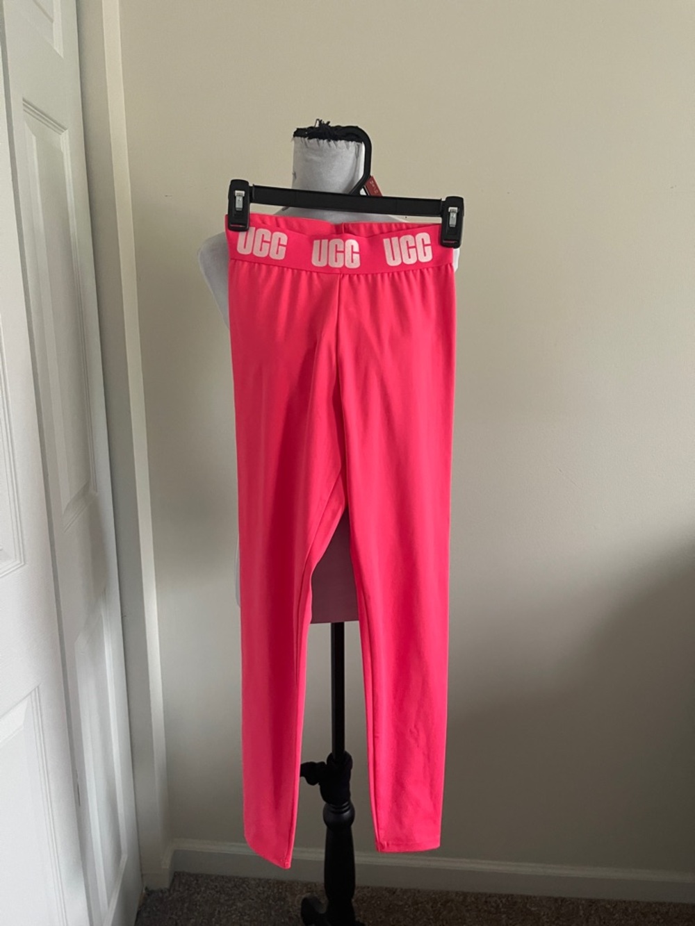 UGG Girls' Neon Pink Logo Waist Leggings